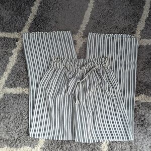 Maurices Paper Bag Waist Black and White Pinstriped Flowy Pants Size Medium